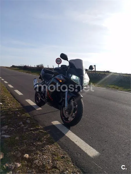 Suzuki V-Strom 650 - Vista 5