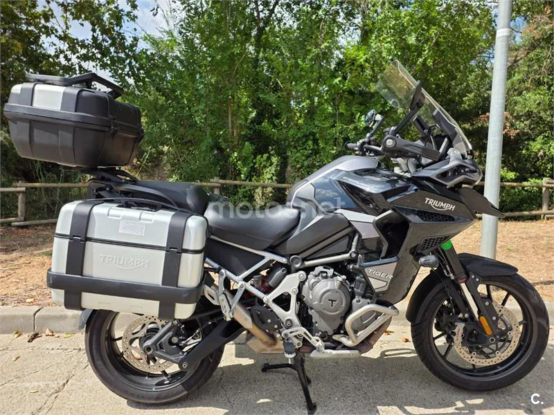 Triumph Tiger 1200 GT - Vista 12