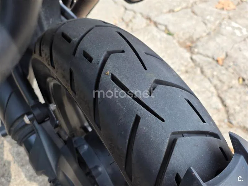 Triumph Tiger 1200 GT - Vista 7