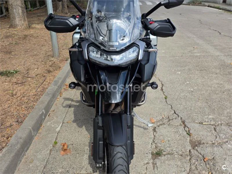 Triumph Tiger 1200 GT - Vista 9