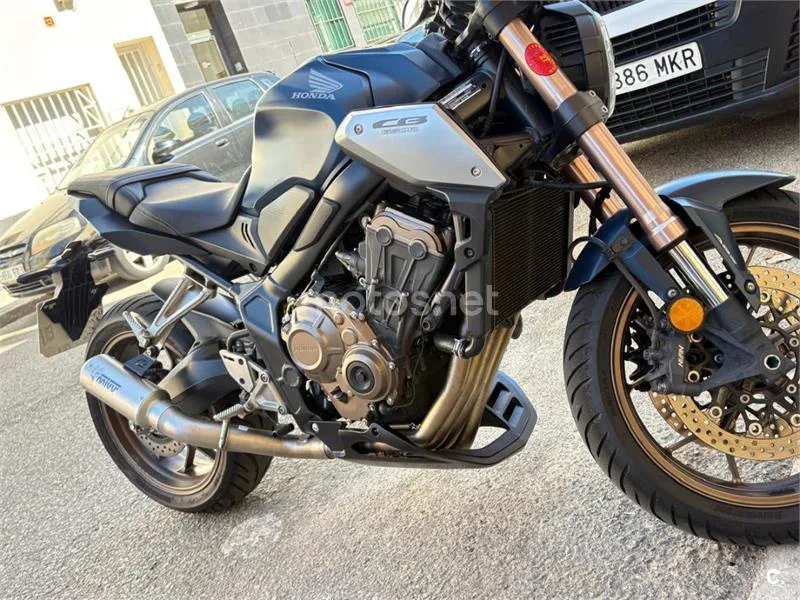 Honda CB650R - Vista 4