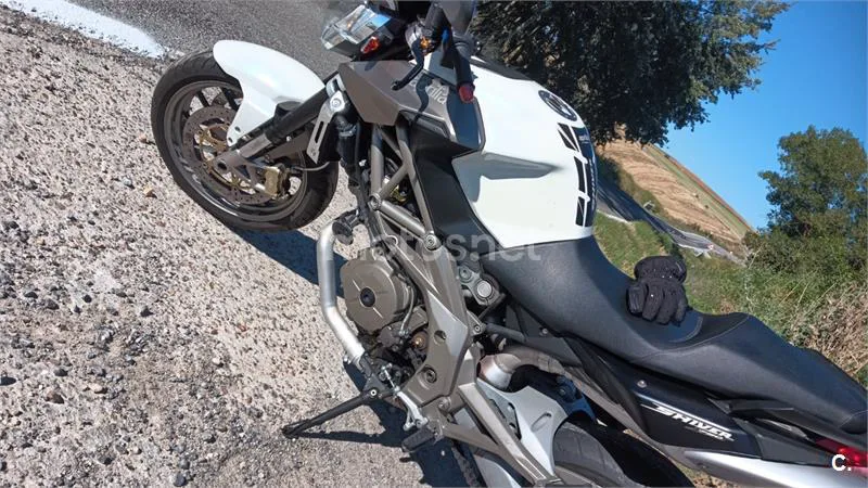 Aprilia Shiver 750 - Vista 3