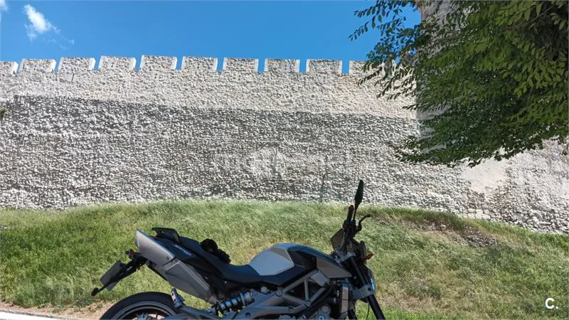 Aprilia Shiver 750 - Vista 4