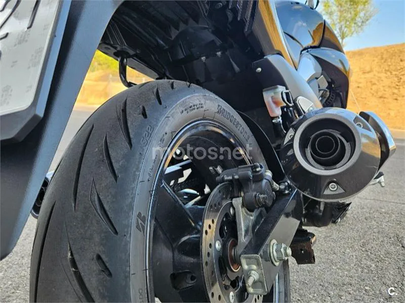 Suzuki Inazuma 250 - Vista 6