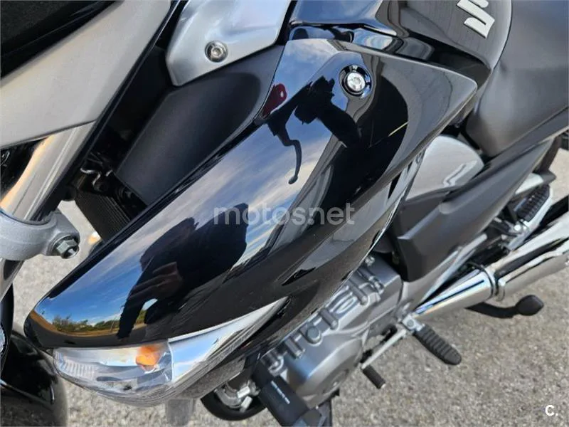 Suzuki Inazuma 250 - Vista 10