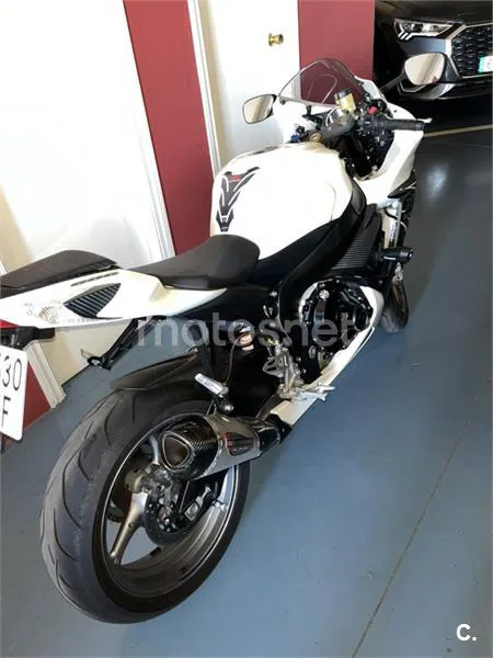 Suzuki GSX-R600 - Vista 4