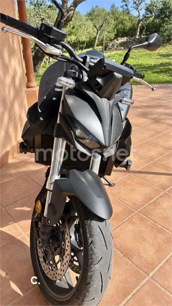 Honda CB1000 Hornet - Vista 3