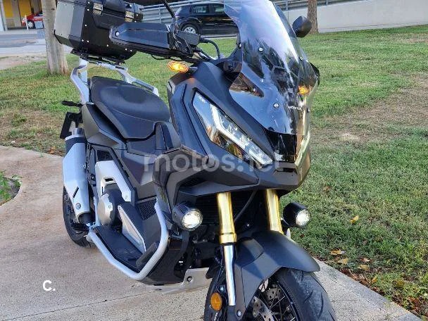 Honda X-ADV 10.400 € 2023 Valencia - 1