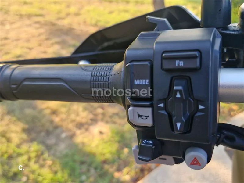 Honda X-ADV - Vista 7