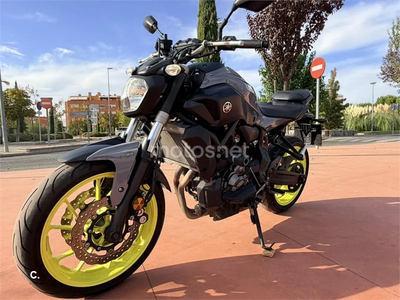 Yamaha MT-07 - Vista 3