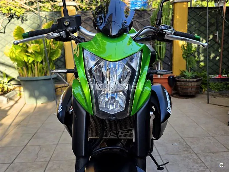 Kawasaki ER-6n - Vista 3