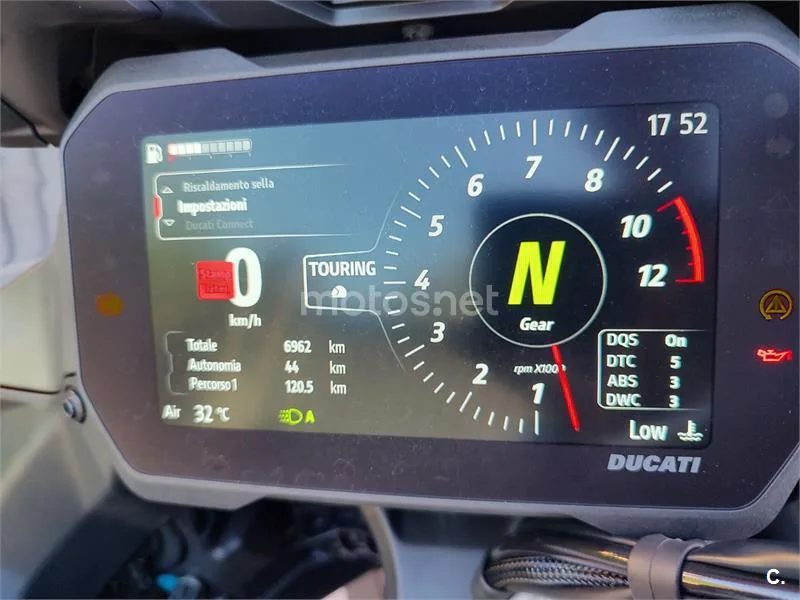 Ducati Multistrada V4 - Vista 9