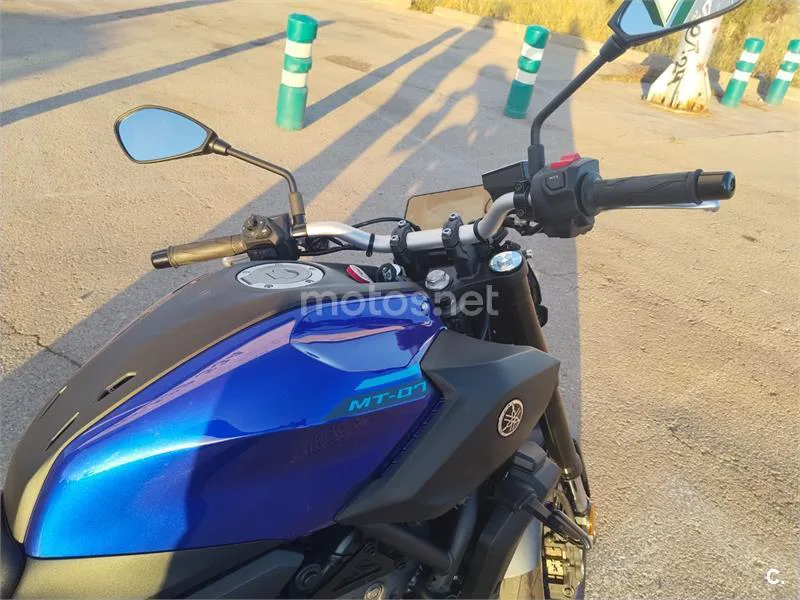 Yamaha MT-07 - Vista 6