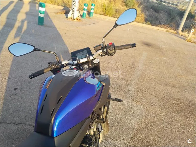 Yamaha MT-07 - Vista 7