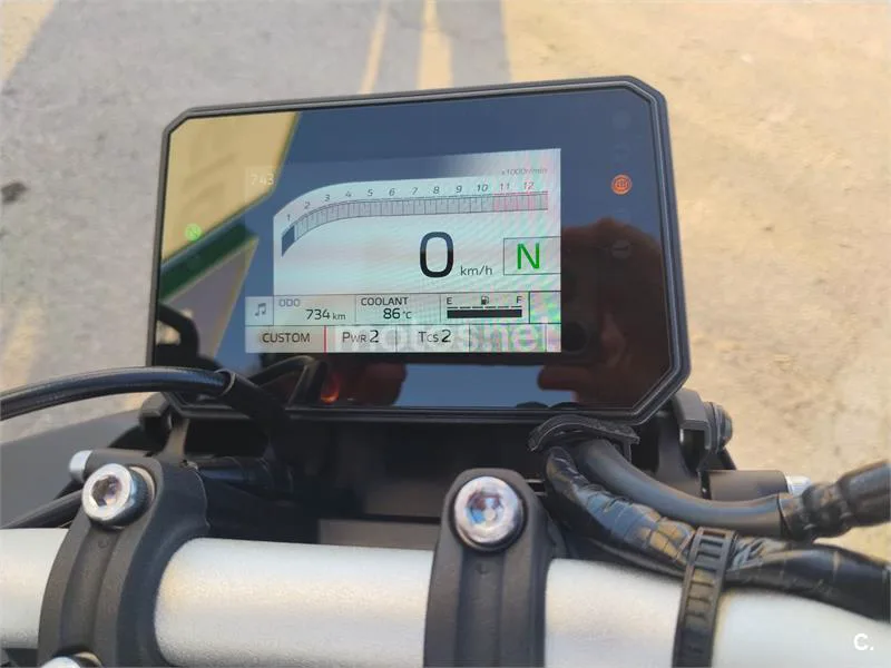 Yamaha MT-07 - Vista 8