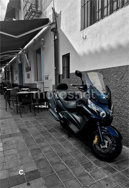 SYM Maxsym 400 2100 € 2015 Madrid - 2