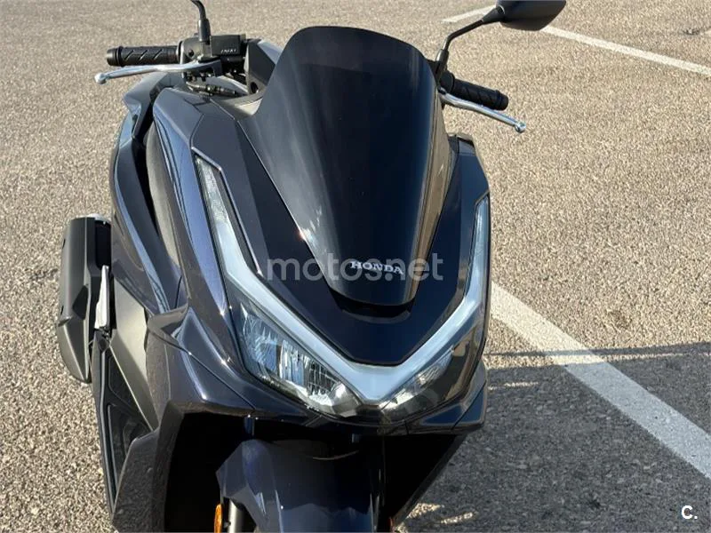 Honda PCX125 - Vista 3