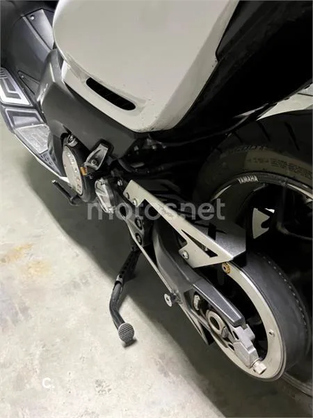 Yamaha TMAX 530 - Vista 7