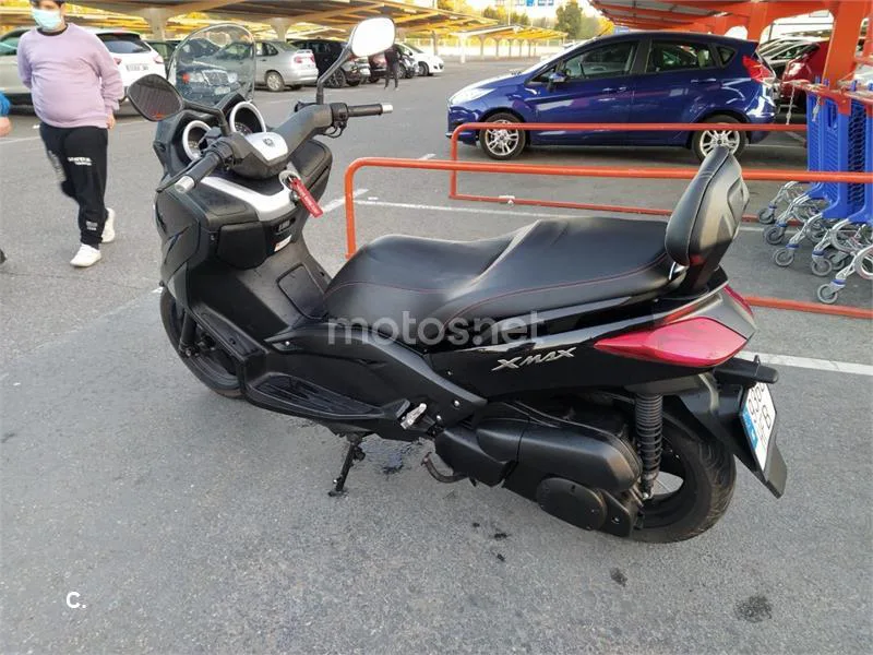 Yamaha XMAX 250 - Vista 3