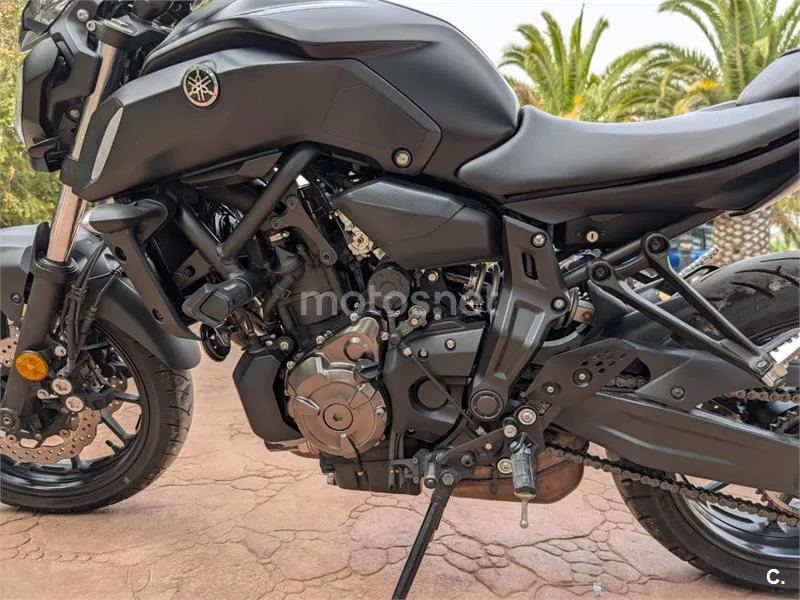 Yamaha MT-07 - Vista 11