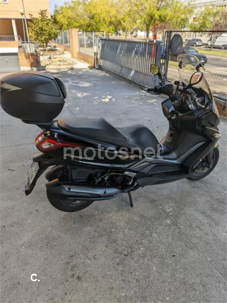 Kymco Super Dink 350 - Vista 3