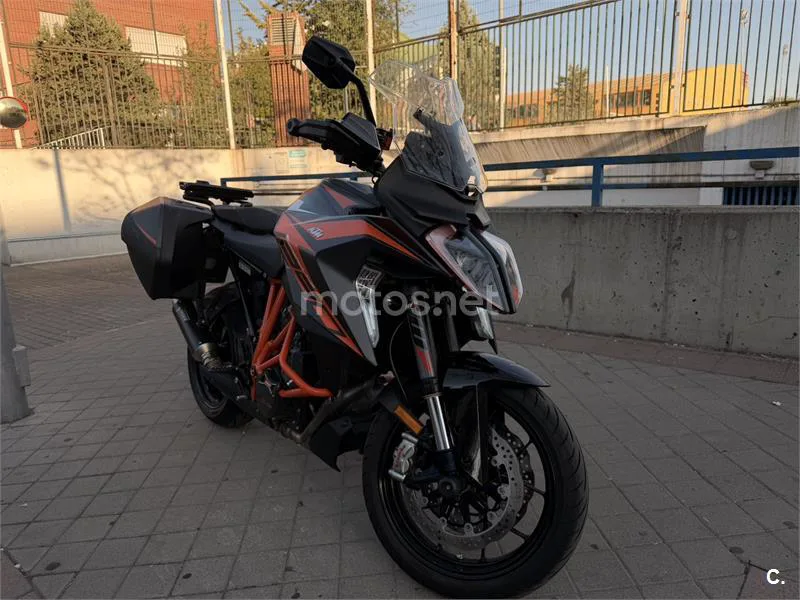 KTM 1290 Super Duke GT 10.500 € 2019 Madrid - 1