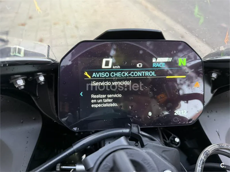 BMW S 1000 RR - Vista 8