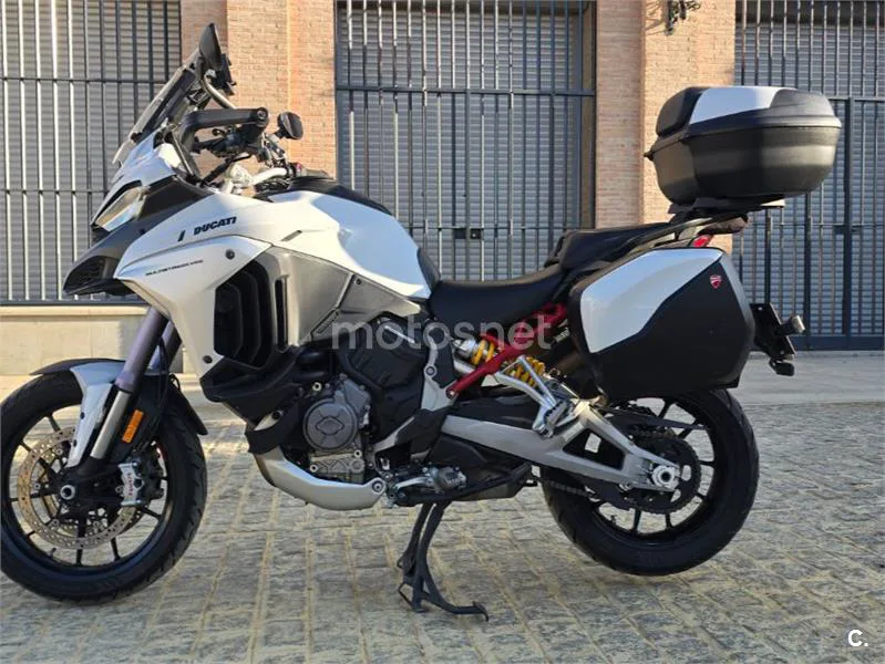 Ducati Multistrada V4 - Vista 4