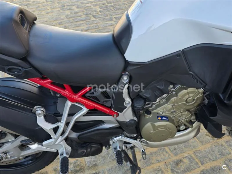 Ducati Multistrada V4 - Vista 9