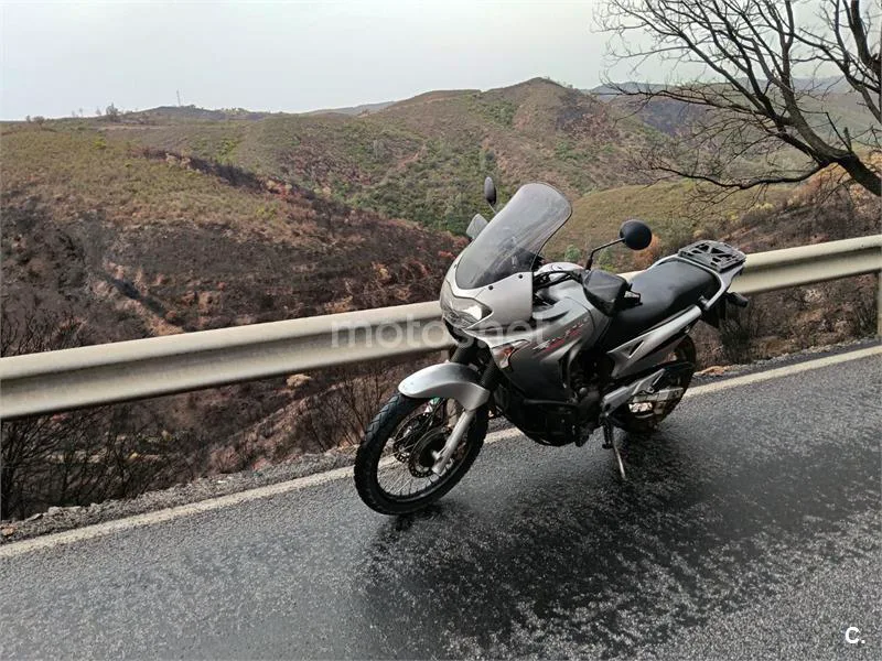 Honda XL650V Transalp - Vista 5