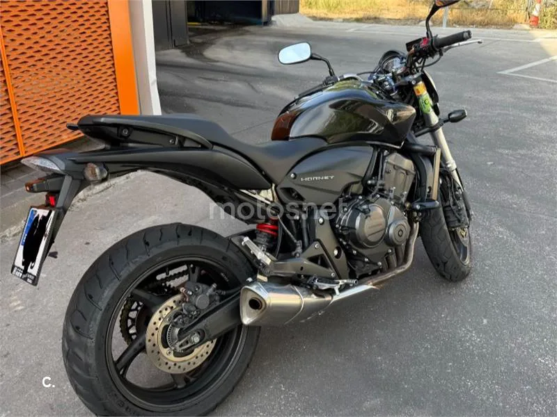 Honda CB600F Hornet 4000 € 2010 Madrid - 1