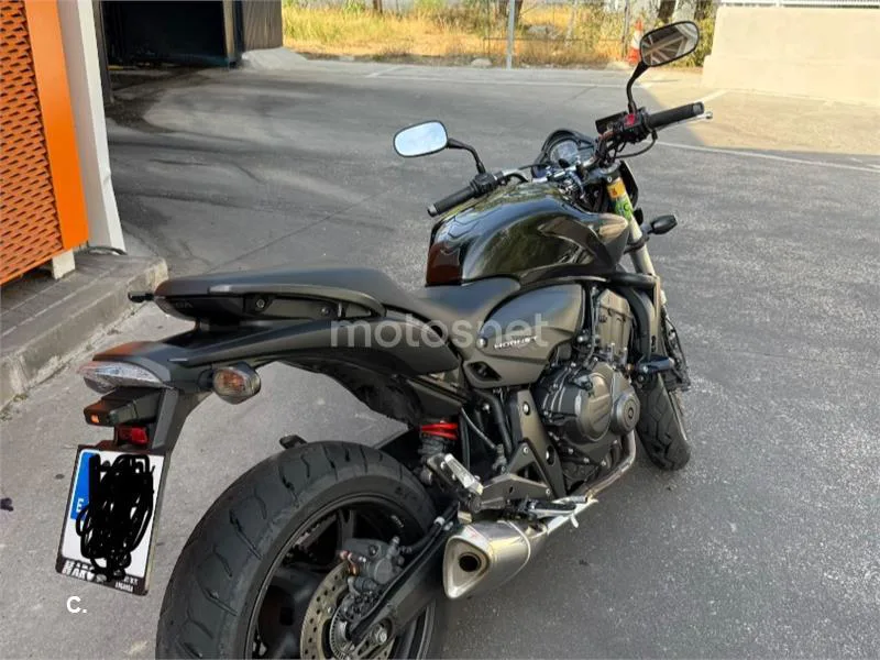 Honda CB600F Hornet - Vista 4