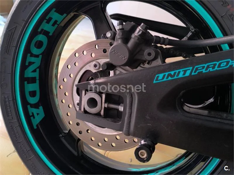Honda CBR600RR - Vista 5