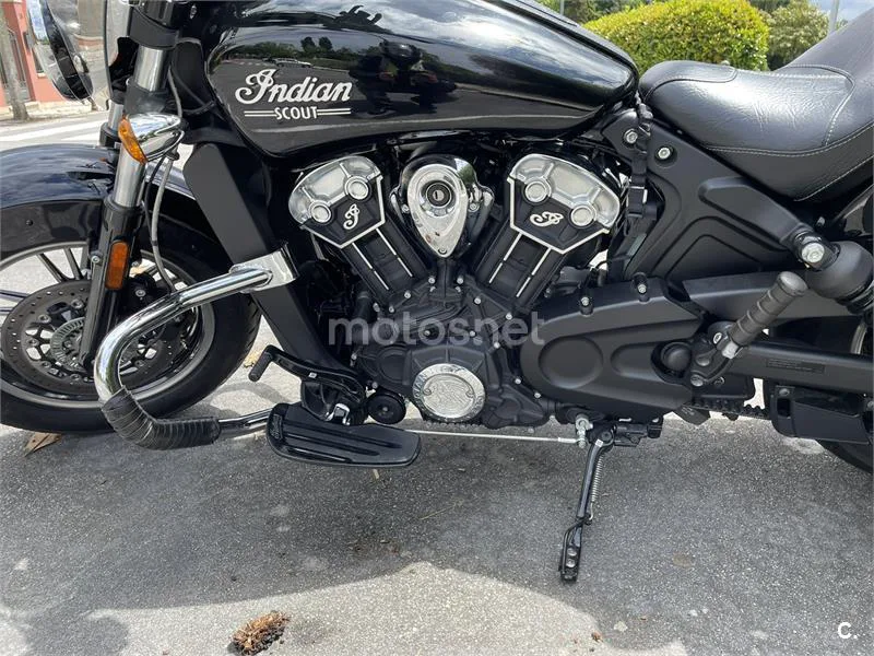 Indian Scout - Vista 8