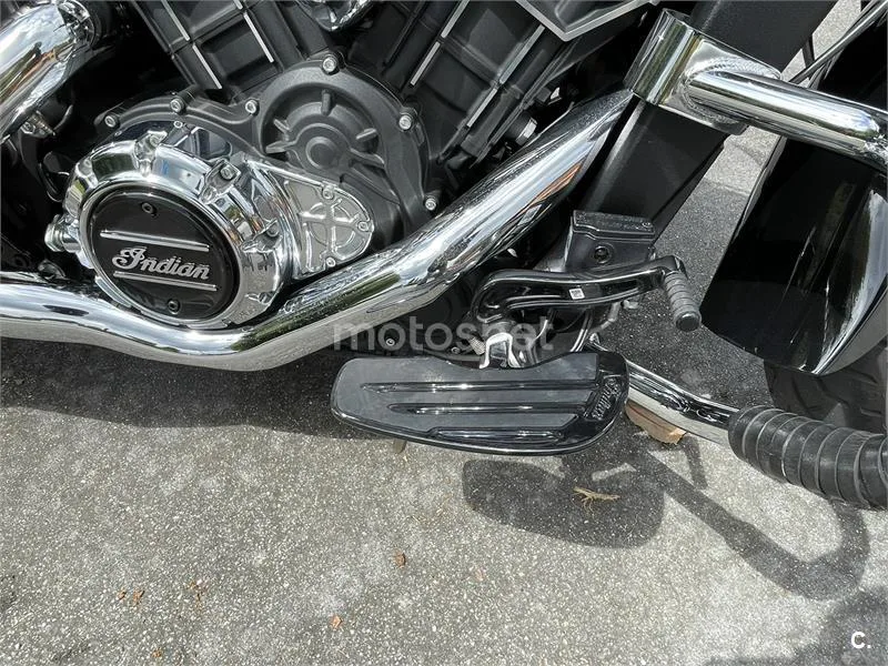 Indian Scout - Vista 10