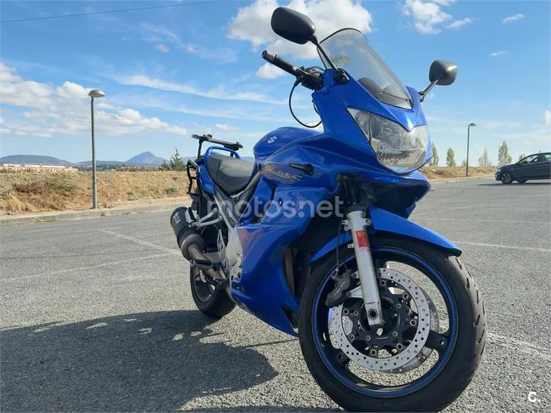 Suzuki Bandit 650S - Vista 5