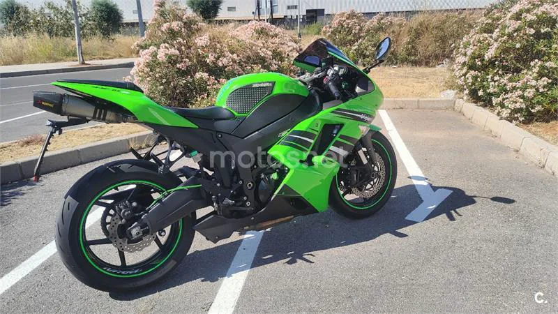 Kawasaki Ninja ZX-6R - Vista 4