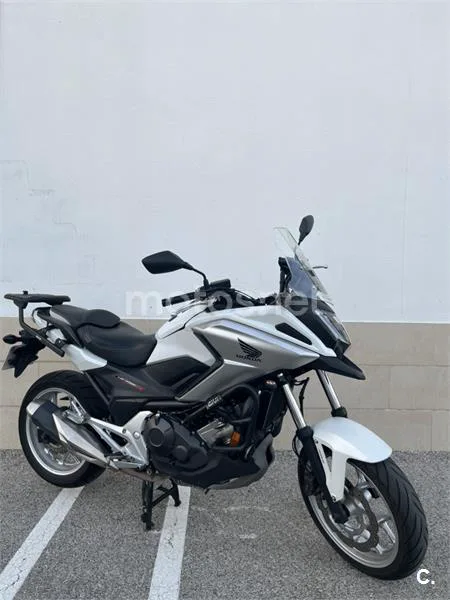 Honda NC750X - Vista 6