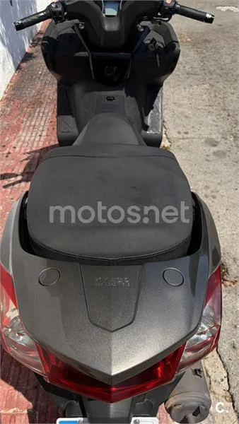 Kymco Super Dink 300 - Vista 6