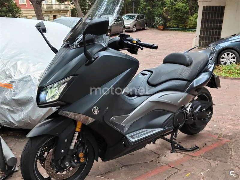 Yamaha TMAX 530 - Vista 3