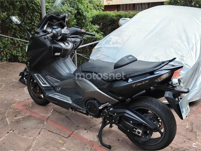 Yamaha TMAX 530 - Vista 4