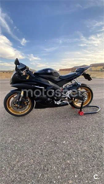 Yamaha YZF-R6 - Vista 5