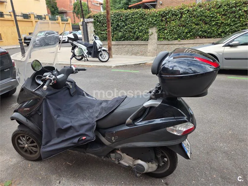 Piaggio MP3 250 1600 € 2007 Madrid - 1