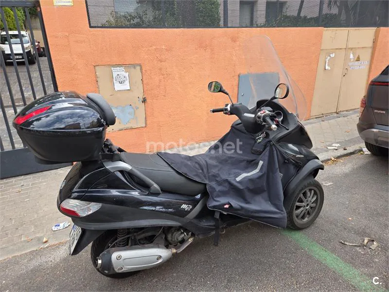 Piaggio MP3 250 1600 € 2007 Madrid - 2