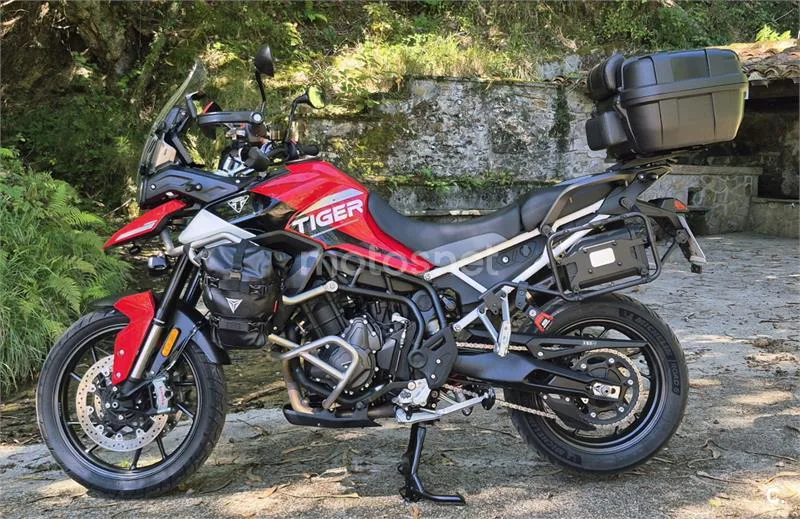 Triumph Tiger 900 - Vista 4