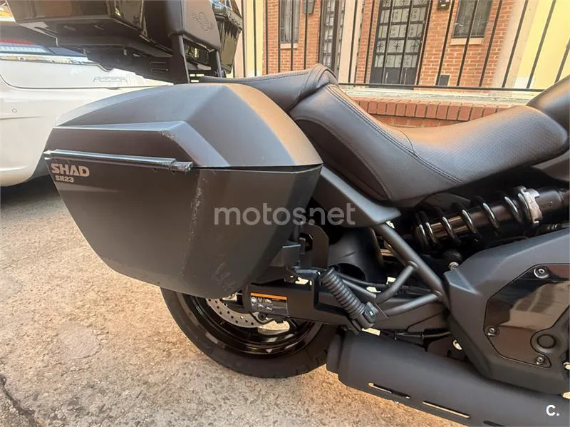 Kawasaki Vulcan S - Vista 3