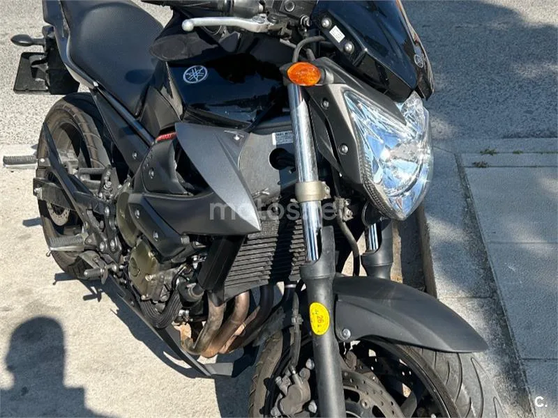 Yamaha XJ6 Diversion N 4100 € 2012 Tarragona - 1