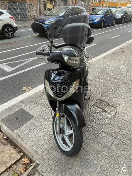 Honda SH125i 2000 € 2008 Barcelona - 2