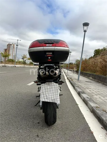 Yamaha FZ6 - Vista 6