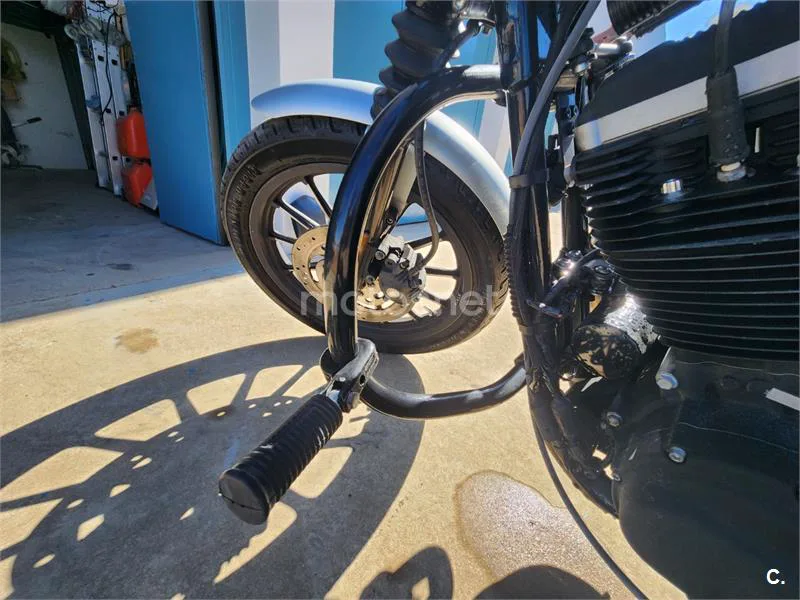 Harley-Davidson Iron 883 - Vista 3
